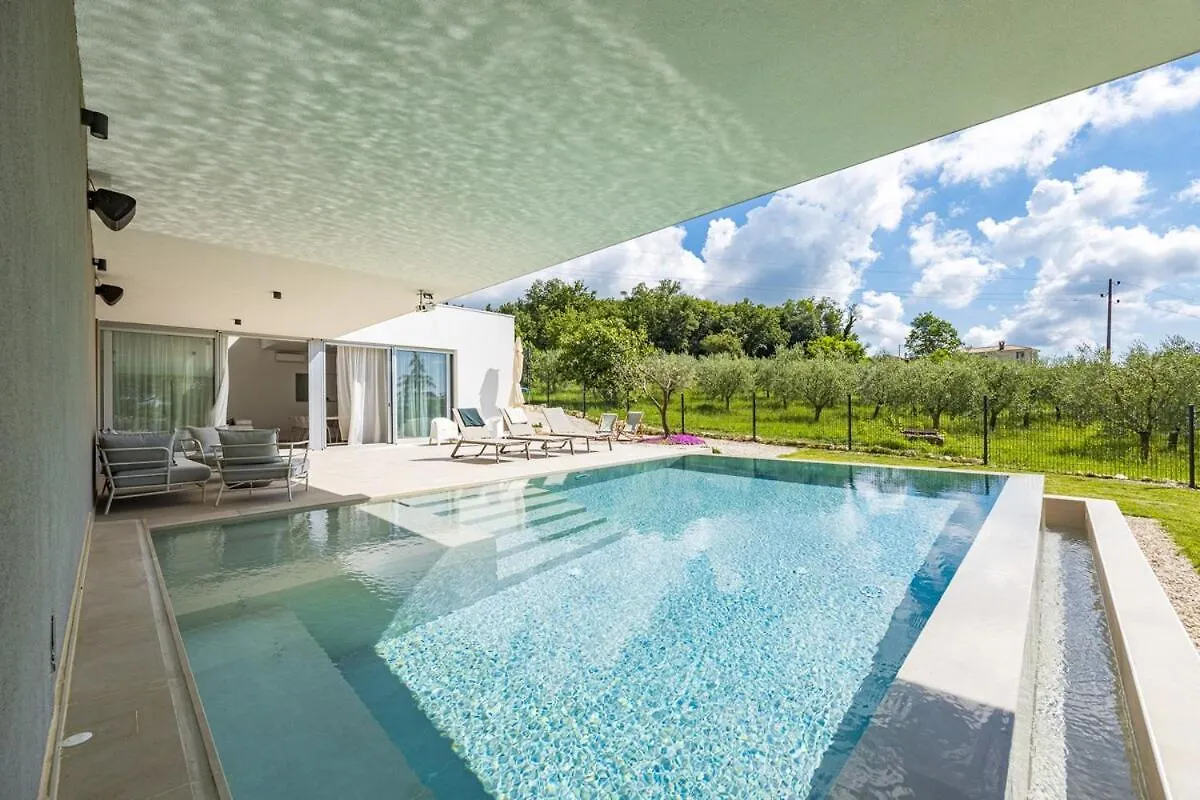 Villa Tie Vizinada - Parenzo By Irundo Ferenci 0*,